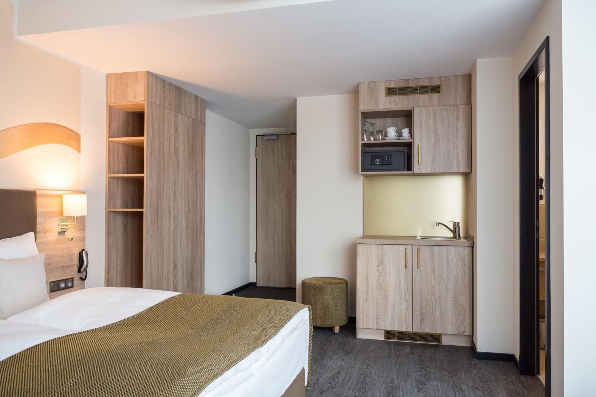 Single Room large