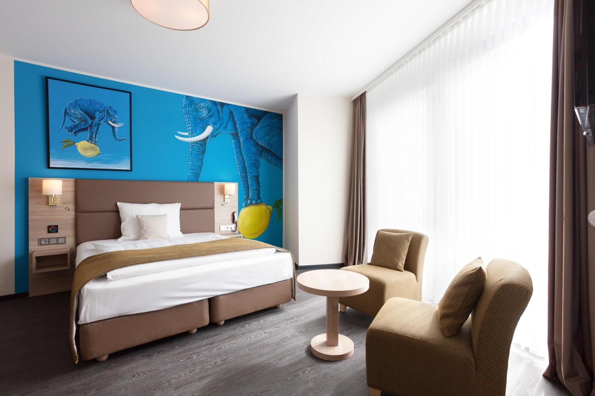 Single Room large